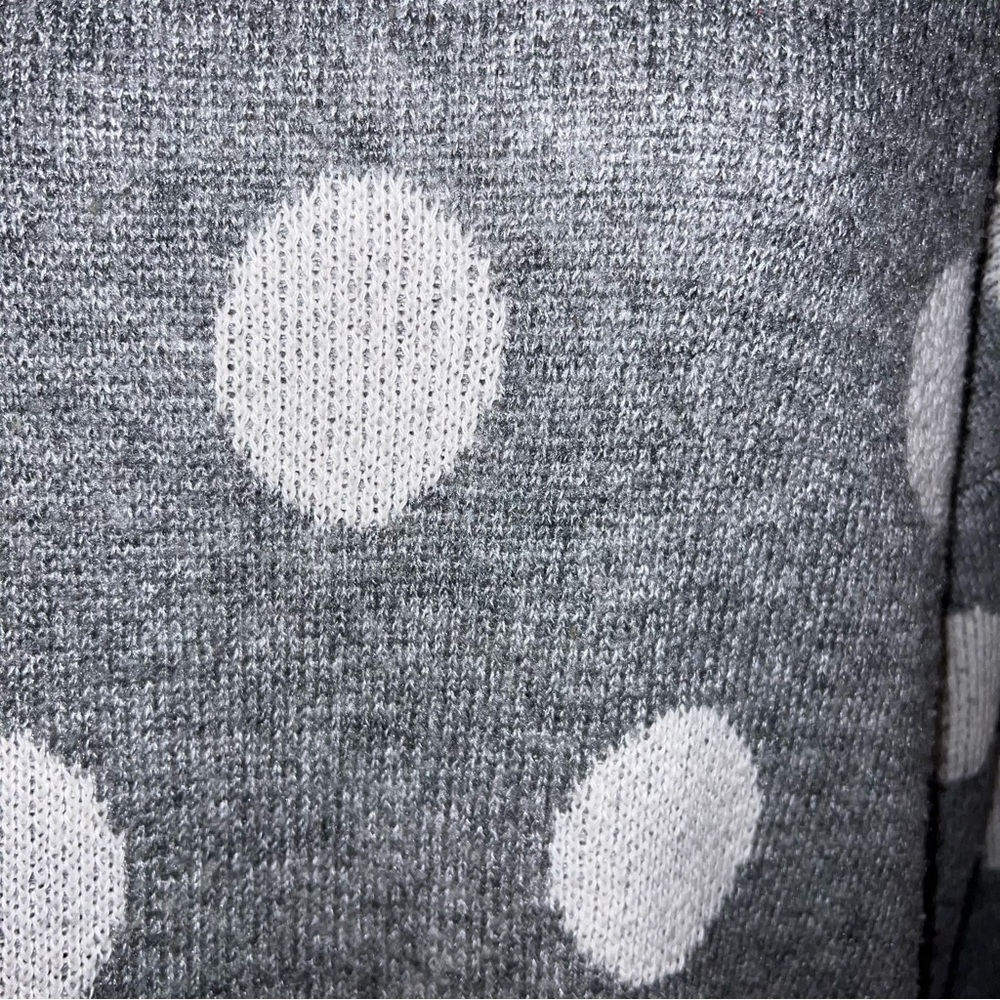 POL | Gray Polka Dot Sweater - Medium - Picture 6 of 11